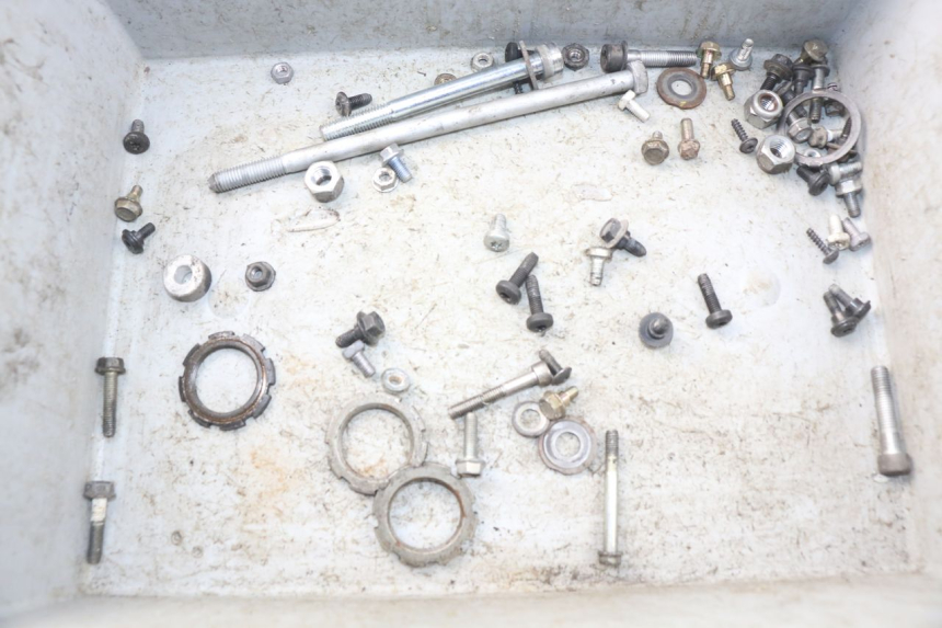 photo de WOREK Z ŚRUBAMI I WKRĘTAMI PEUGEOT ELYSTAR 50 (2002 - 2014) - Widok główny