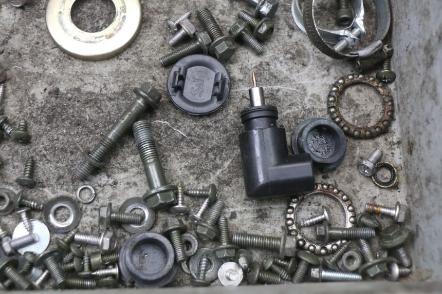 photo de WOREK ŚRUB I WKRĘTÓW JM MOTORS EVOLIS 4T 50 (2018 - 2022) - Zoom stanu zużycia