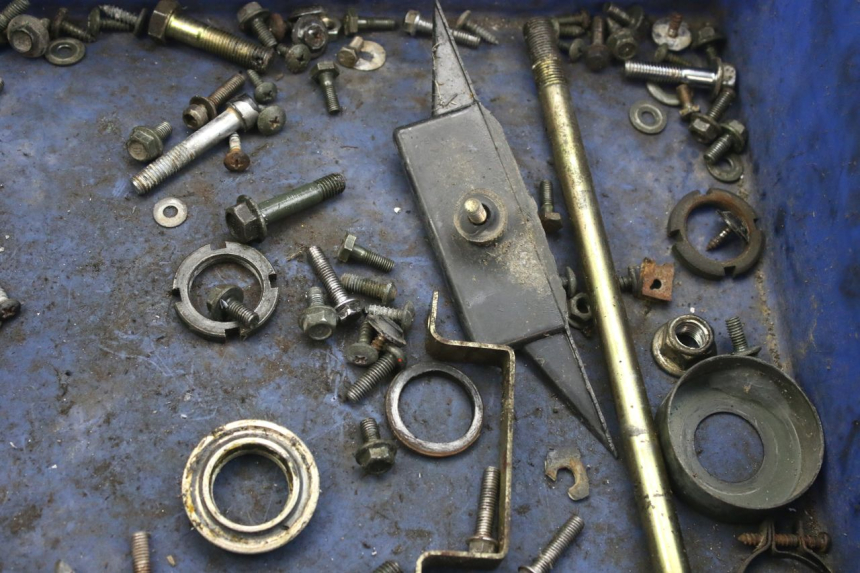 photo de WOREK ŚRUB I WKRĘTÓW KEEWAY F-ACT FACT 50 (2006 - 2011) - Szczegół części