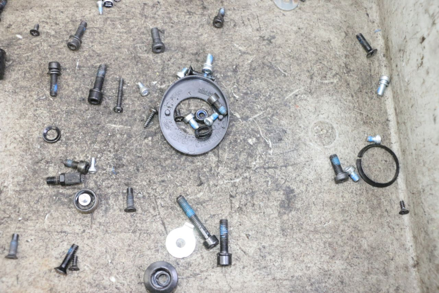 photo de WOREK ŚRUB I ŚRUBEK SEGWAY NINEBOT F40E 1 - Szczegół części