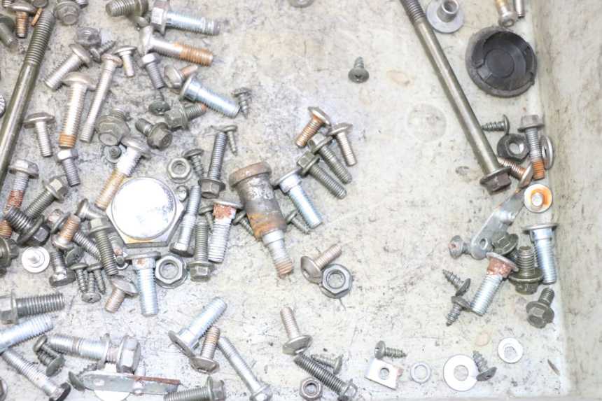 photo de WOREK ŚRUB I ŚRUBEK STAHO FH 50 (2018 - 2019) - Zoom stanu zużycia