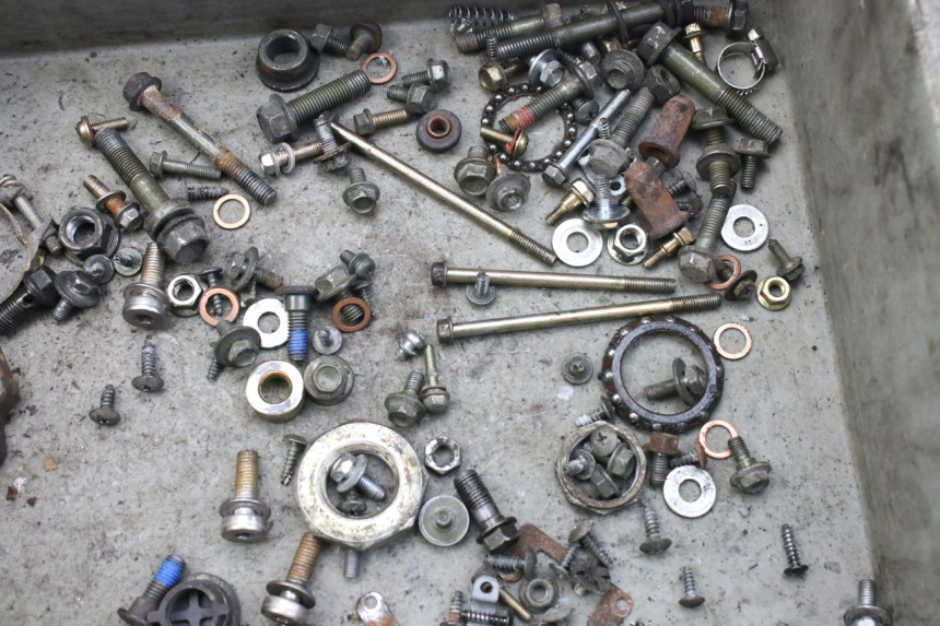 photo de WOREK ŚRUB I WKRĘTÓW SYM FIDDLE 3 III 125 (2014 - 2020) - Szczegół części