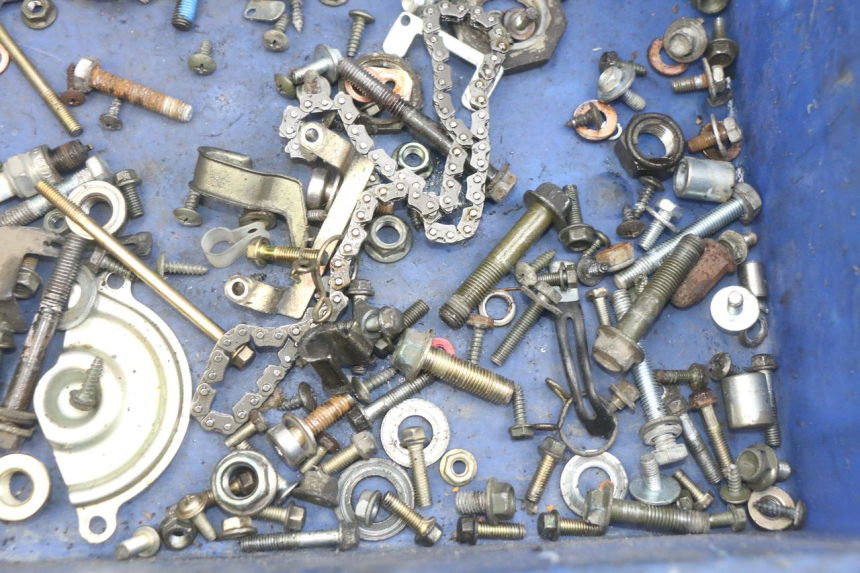 photo de WOREK ŚRUB I WKRĘTÓW SYM FIDDLE 3 III 125 (2014 - 2020) - Zoom stanu zużycia