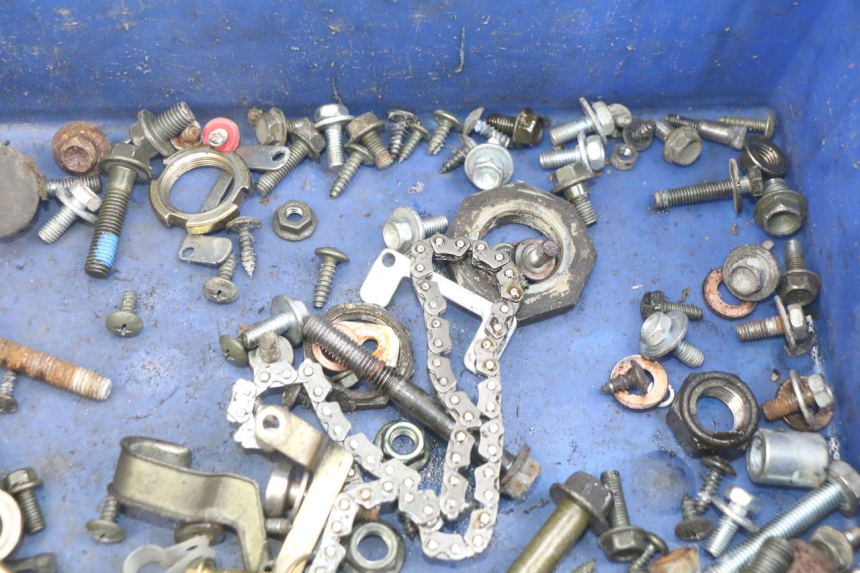 photo de WOREK ŚRUB I WKRĘTÓW SYM FIDDLE 3 III 125 (2014 - 2020) - Inny kąt widzenia