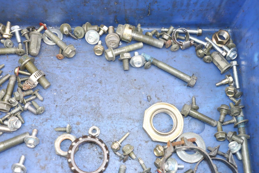 photo de WOREK ŚRUB I WKRĘTÓW SYM FIDDLE 3 III 125 (2014 - 2020) - Inny kąt widzenia