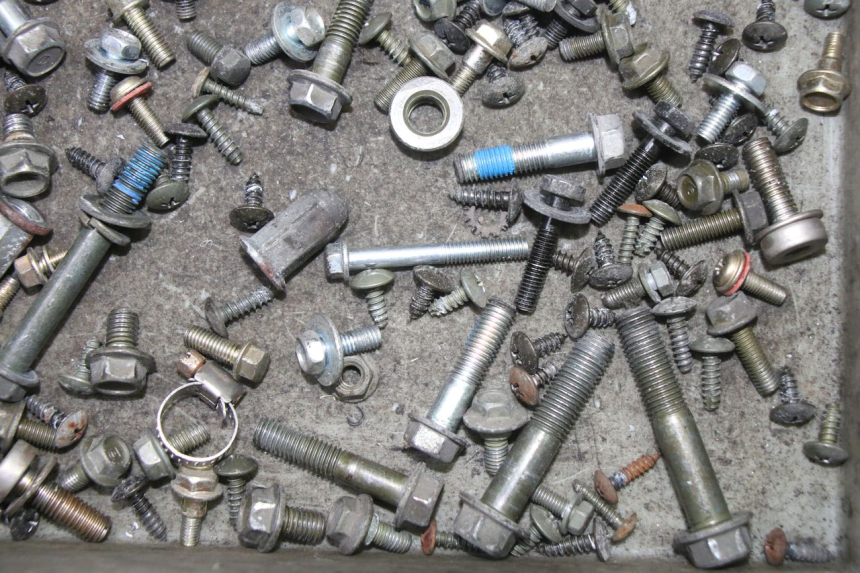 photo de WOREK ŚRUB I WKRĘTÓW SYM FIDDLE 3 III 125 (2014 - 2020) - Zbliżenie techniczne