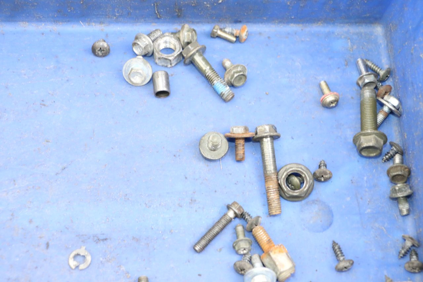 photo de WOREK ŚRUB I WKRĘTÓW SYM FIDDLE 3 III 50 (2014 - 2020) - Zoom stanu zużycia