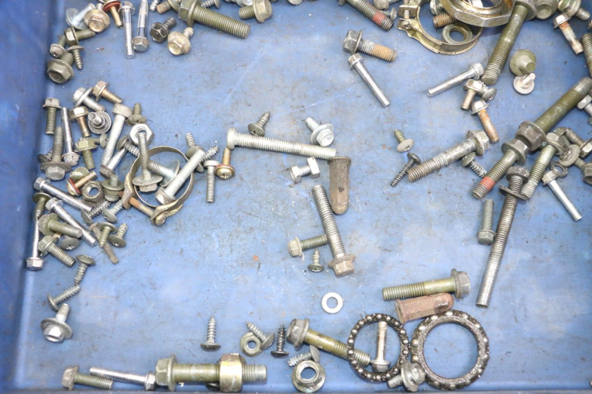 photo de WOREK ŚRUB I WKRĘTÓW SYM FIDDLE 3 III 50 (2014 - 2020) - Szczegół części