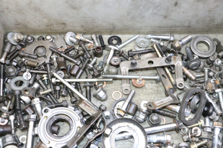 photo de WOREK ŚRUB I WKRĘTÓW YAMAHA FJ 36Y 1100 (1984 - 1985) - Zoom stanu zużycia