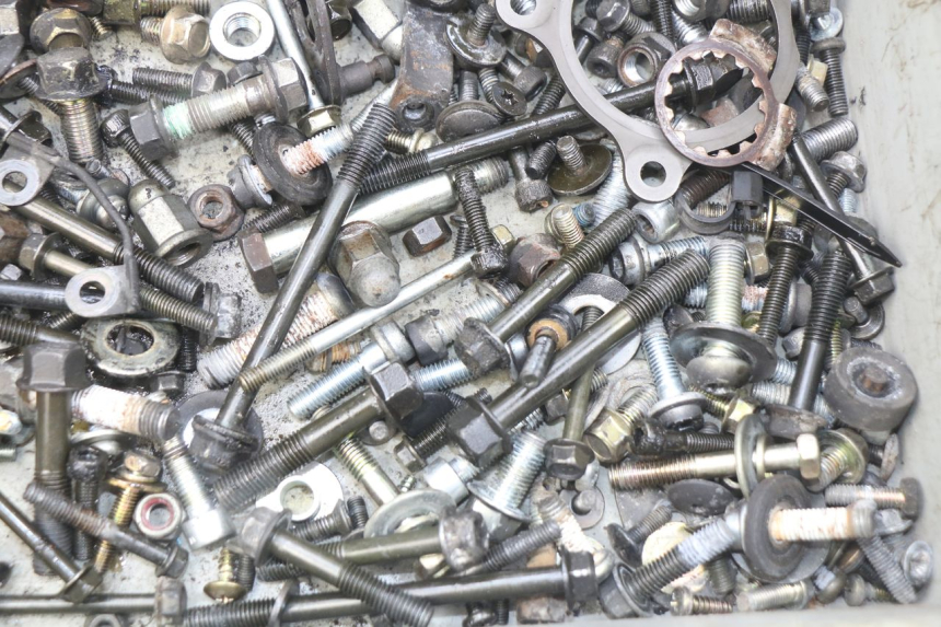 photo de WOREK ŚRUB I ŚRUBEK YAMAHA FJ 3CX 1200 (1986 - 1996) - Zoom stanu zużycia