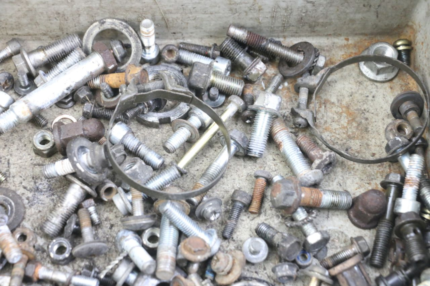 photo de WOREK ŚRUB I ŚRUBEK YAMAHA FJ 3CX 1200 (1986 - 1996) - Inny kąt widzenia