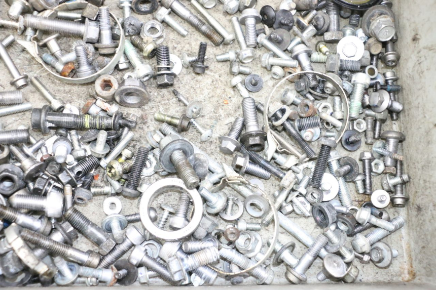 photo de WOREK ŚRUB I ŚRUBEK YAMAHA FJR ABS 1300 (2006 - 2012) - Zoom stanu zużycia