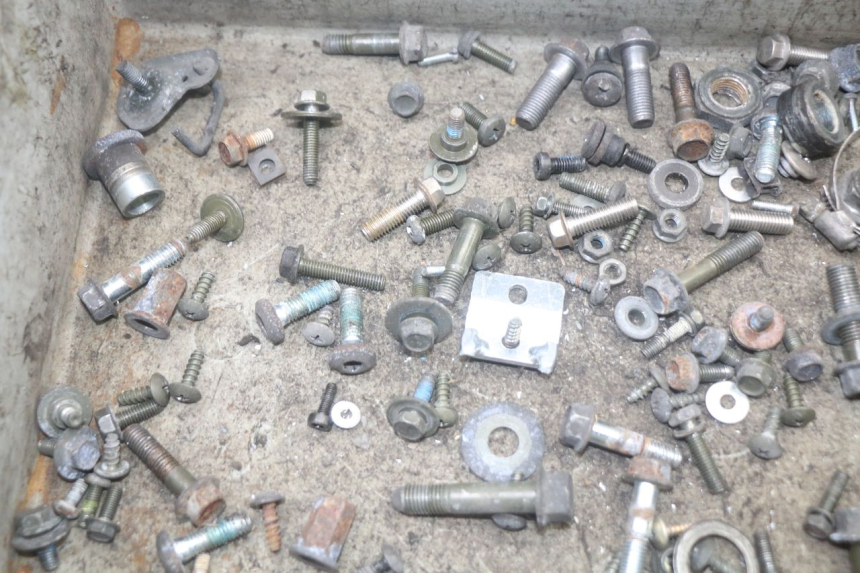 photo de WOREK ŚRUB I WKRĘTÓW MBK FLAME X 125 (2007 - 2016) - Szczegół części