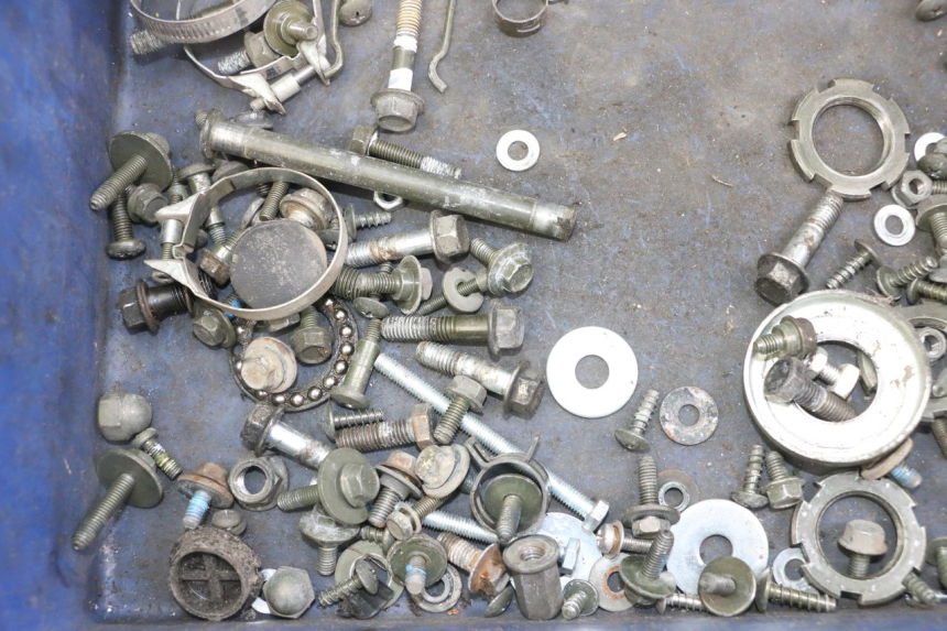 photo de WOREK ŚRUB I WKRĘTÓW MBK FLAME X 125 (2007 - 2016) - Zoom stanu zużycia