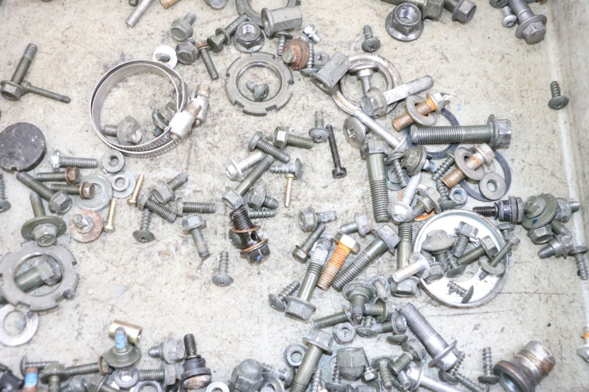 photo de WOREK ŚRUB I WKRĘTÓW MBK FLAME X 125 (2007 - 2016) - Szczegół części