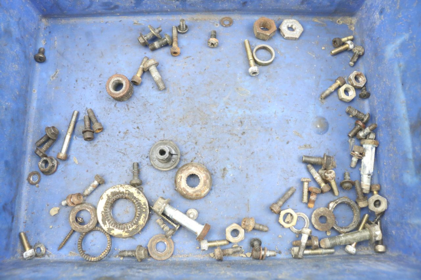 photo de WOREK ŚRUB I WKRĘTÓW MBK FLIPPER 50 (2004 - 2012) - Widok główny