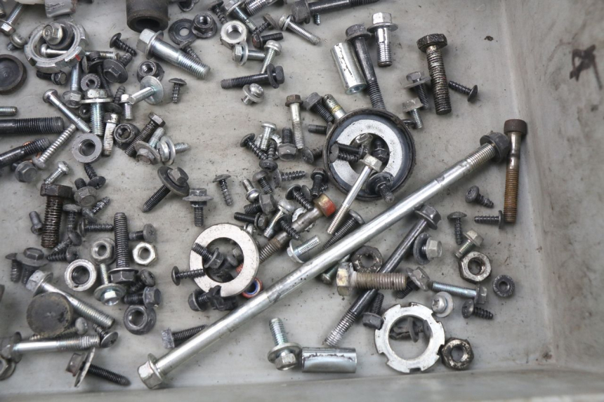 photo de WOREK ŚRUB I WKRĘTÓW MBK FLIPPER 115 (2013 - 2017) - Zoom stanu zużycia