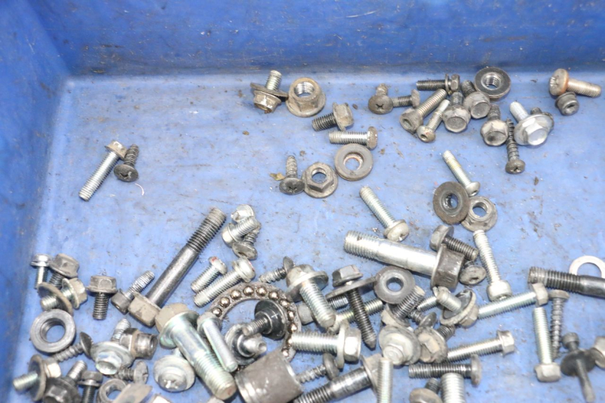 photo de WOREK ŚRUB I WKRĘTÓW MBK FLIPPER 115 (2013 - 2017) - Inny kąt widzenia