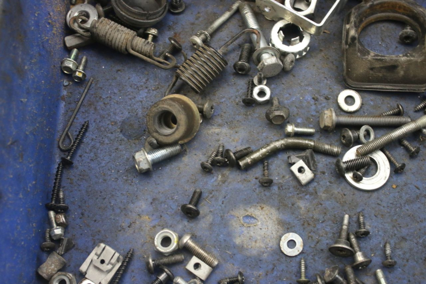 photo de WOREK ŚRUB I WKRĘTÓW PIAGGIO FLY 4T 50 (2013 - 2017) - Zoom stanu zużycia