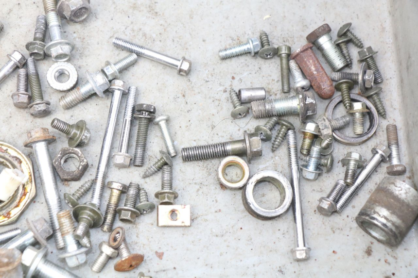 photo de WOREK ŚRUB I WKRĘTÓW SACHS FY125T FY T 125 (2007 - 2011) - Zoom stanu zużycia