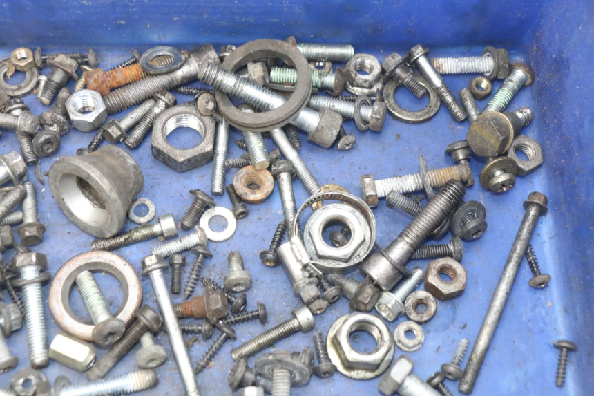 photo de WOREK ŚRUB I WKRĘTÓW PEUGEOT GEOPOLIS 400 (2007 - 2013) - Inny kąt widzenia