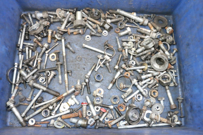 photo de WOREK ŚRUB I WKRĘTÓW GILERA NEXUS 300 (2008 - 2013) - Widok główny