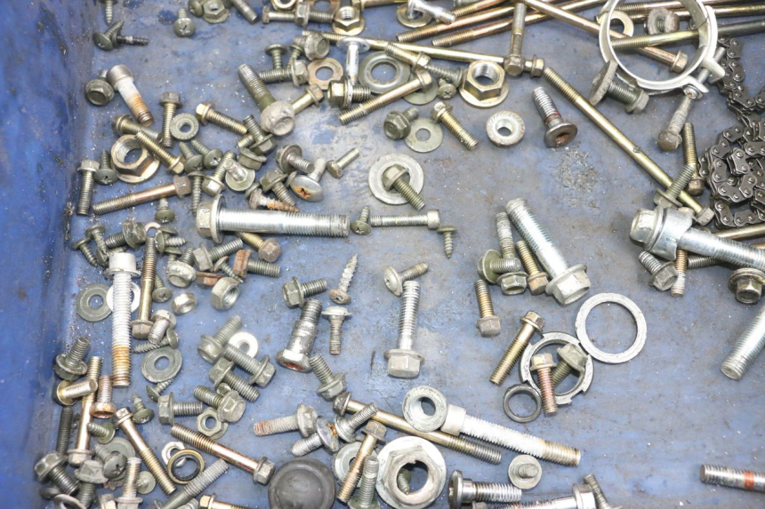 photo de WOREK ŚRUB I WKRĘTÓW GOES WIKI 125 (2010 - 2015) - Szczegół części