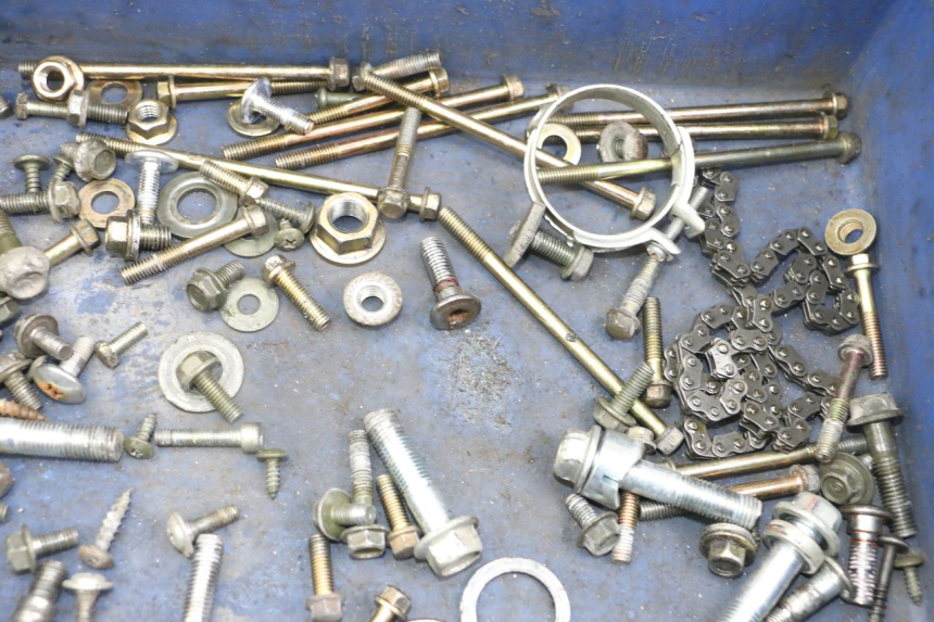 photo de WOREK ŚRUB I WKRĘTÓW GOES WIKI 125 (2010 - 2015) - Inny kąt widzenia