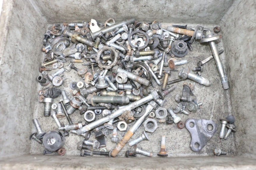 photo de WOREK ŚRUB I WKRĘTÓW KAWASAKI GPX R WARBIRD 600 (1988 - 1993) - Widok główny