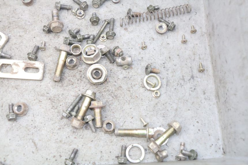 photo de WOREK ŚRUB I WKRĘTÓW EUROCKA GREEN 1 - Zoom stanu zużycia