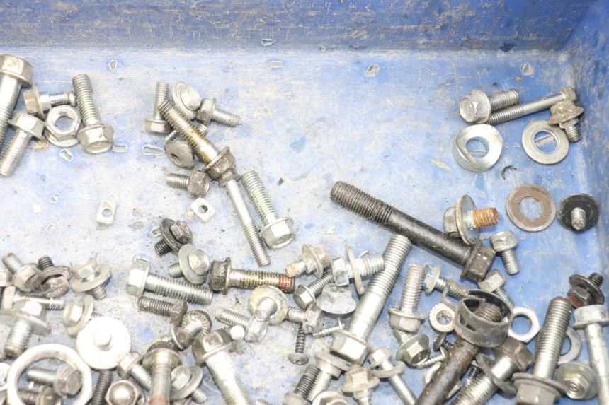 photo de WOREK ŚRUB I ŚRUBEK HONDA PCX (JF28) 125 (2009 - 2011) - Zoom stanu zużycia