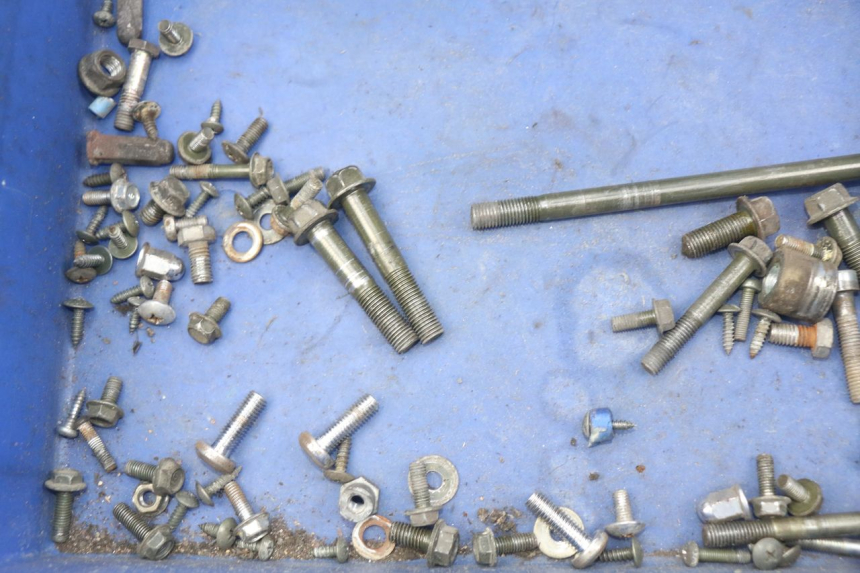 photo de WOREK ŚRUB I ŚRUBEK HAOTIAN HT125T-2 125 - Zoom stanu zużycia