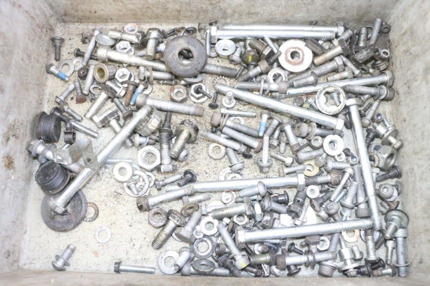 photo de WOREK ŚRUB I WKRĘTÓW PIAGGIO IE MP3 YOURBAN 300 (2011 - 2016) - Widok główny