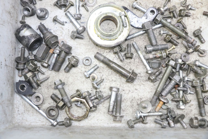 photo de WOREK ŚRUB I WKRĘTÓW REVATTO IMPERATOR 125 (2007 - 2015) - Szczegół części