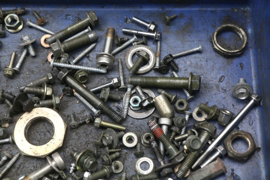 photo de WOREK ŚRUB I WKRĘTÓW SYM JET 14 4T 50 (2018 - 2022) - Inny kąt widzenia