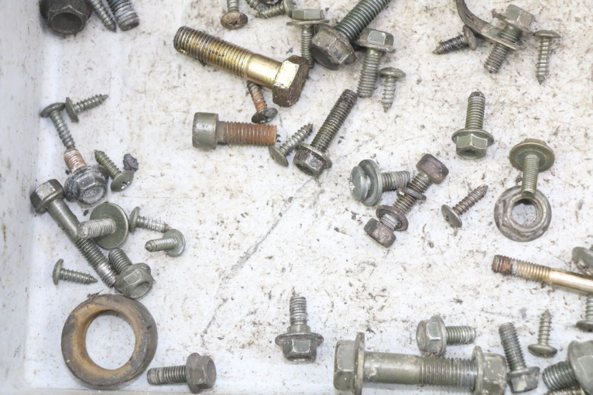 photo de WOREK Z ŚRUBAMI I WKRĘTAMI RIDE KALLIO 50 (2010 - 2019) - Szczegół części