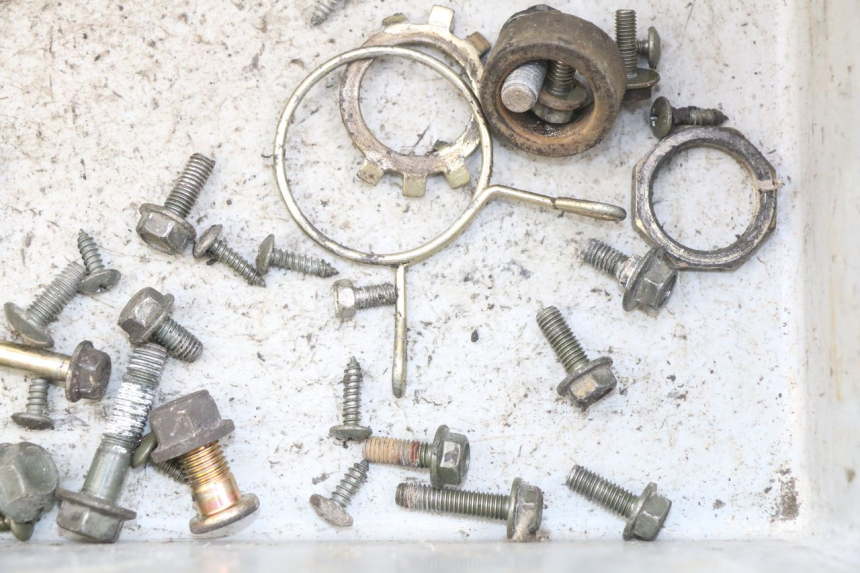 photo de WOREK Z ŚRUBAMI I WKRĘTAMI RIDE KALLIO 50 (2010 - 2019) - Zoom stanu zużycia