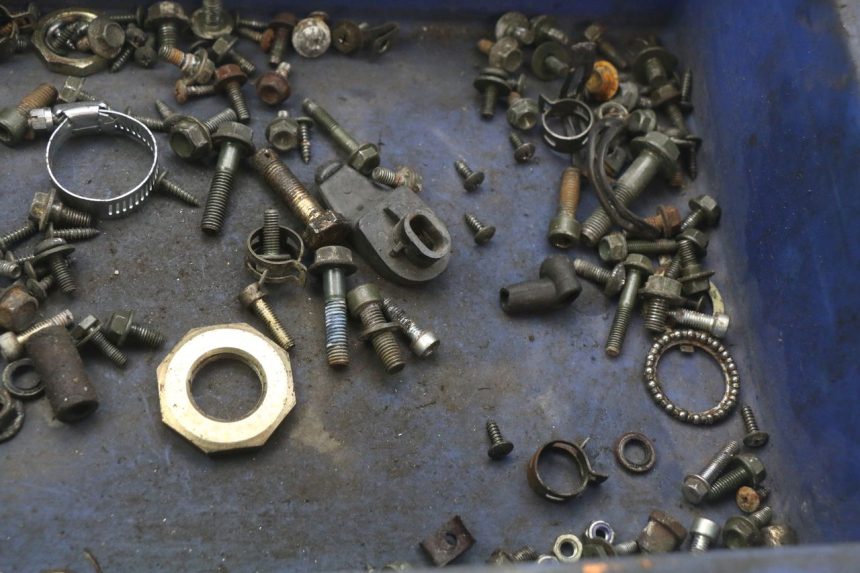 photo de WOREK Z ŚRUBAMI I WKRĘTAMI RIDE KALLIO 50 (2010 - 2019) - Szczegół części