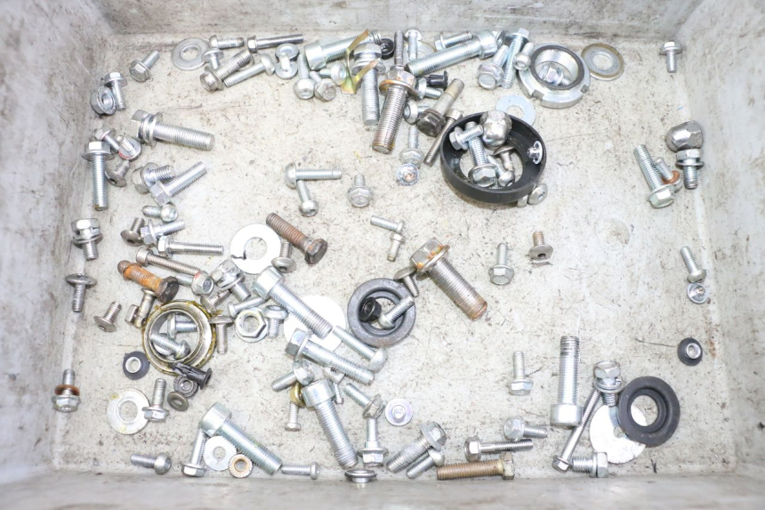 photo de WOREK ŚRUB I WKRĘTÓW KIDEN KD125-G 125 (2018 - 2022) - Widok główny