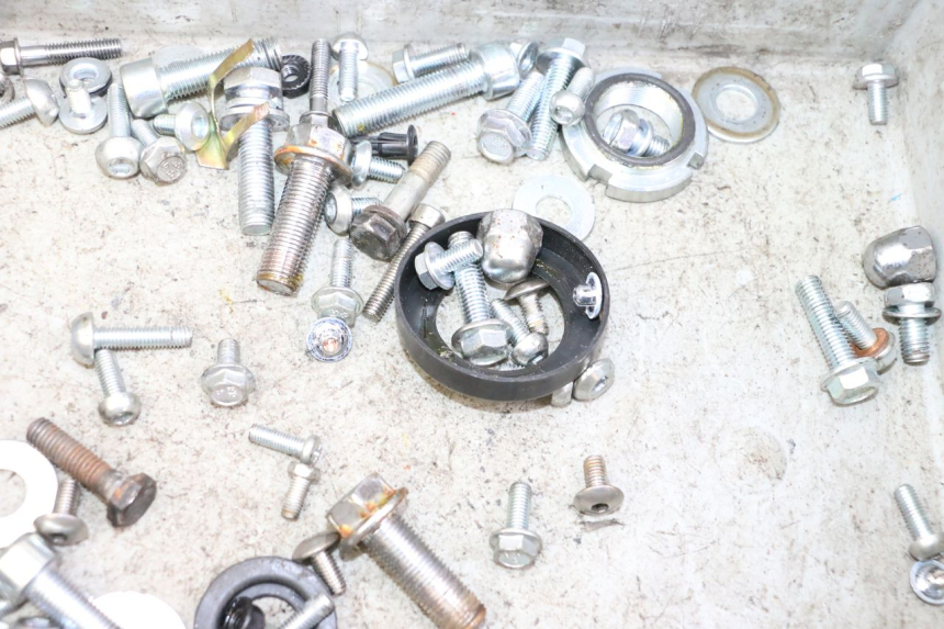 photo de WOREK ŚRUB I WKRĘTÓW KIDEN KD125-G 125 (2018 - 2022) - Inny kąt widzenia