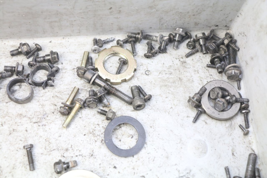 photo de WOREK ŚRUB I WKRĘTÓW PEUGEOT KISBEE 2T 50 (2010 - 2017) - Inny kąt widzenia