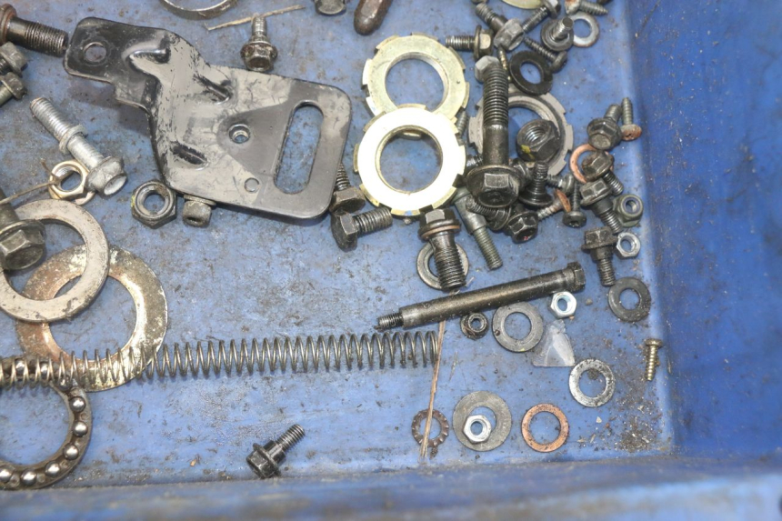 photo de WOREK ŚRUB I WKRĘTÓW PEUGEOT KISBEE 2T 50 (2010 - 2017) - Szczegół części