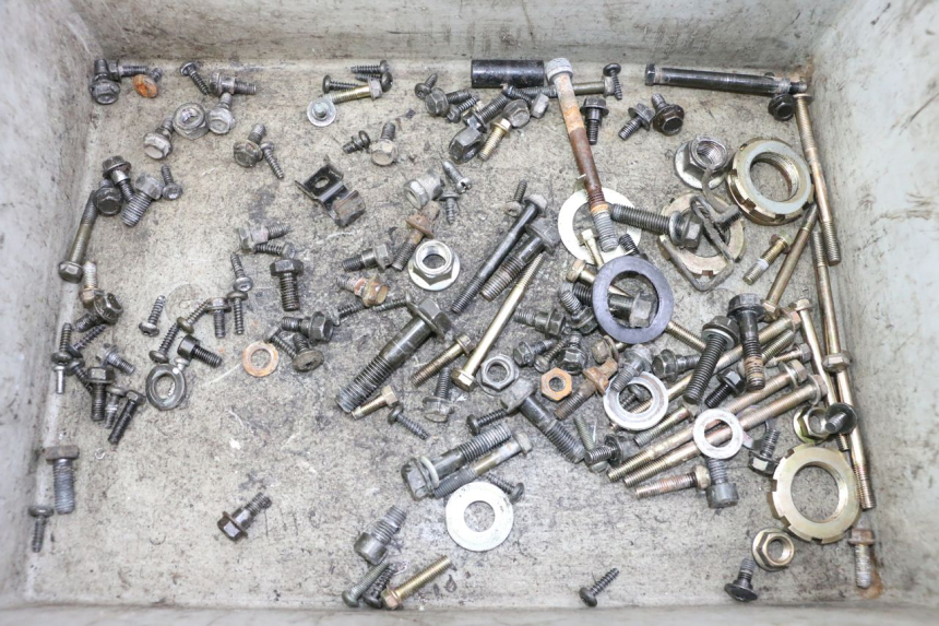 photo de WOREK ŚRUB I WKRĘTÓW PEUGEOT KISBEE 2T 50 (2010 - 2017) - Widok główny