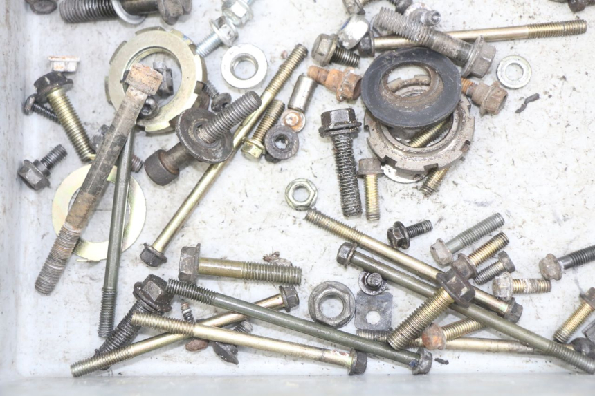 photo de WOREK ŚRUB I ŚRUBEK PEUGEOT KISBEE 4T 50 (2010 - 2017) - Szczegół części