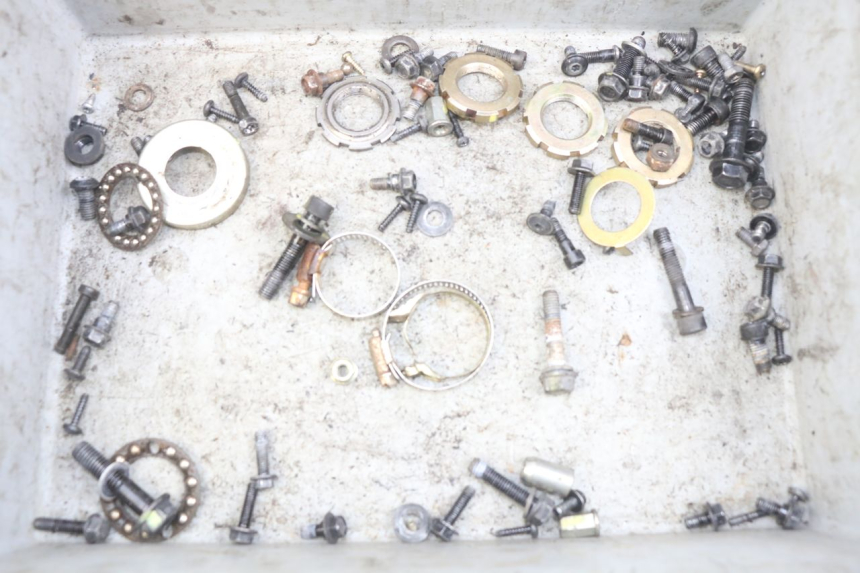 photo de TORBA ZESTAW ŚRUB I WKRĘTÓW PEUGEOT KISBEE 4T 50 (2018 - 2022) - Widok główny