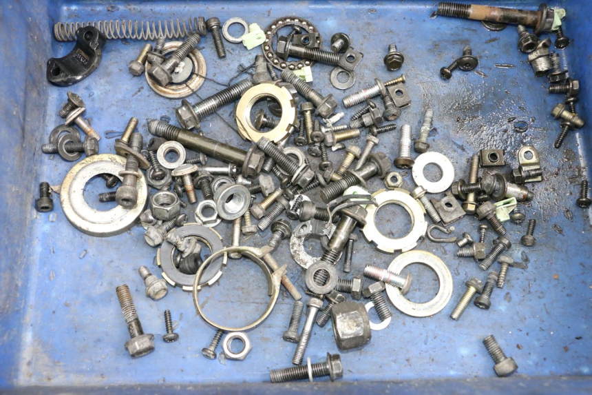 photo de WOREK ŚRUB I ŚRUBEK PEUGEOT KISBEE 4T 50 (2010 - 2017) - Szczegół części