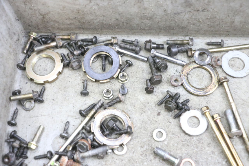 photo de WOREK ŚRUB I ŚRUBEK PEUGEOT KISBEE 4T 50 (2010 - 2017) - Widok ogólny