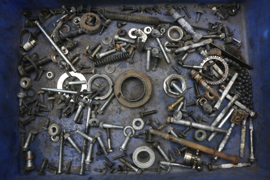 photo de WOREK ŚRUB I WKRĘTÓW RENAULT KOURANOS 125 (2001 - 2004) - Widok główny