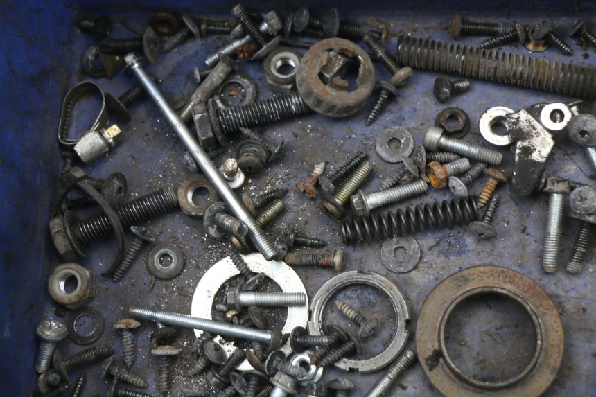 photo de WOREK ŚRUB I WKRĘTÓW RENAULT KOURANOS 125 (2001 - 2004) - Szczegół części