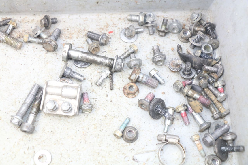 photo de WOREK ŚRUB I WKRĘTÓW KAWASAKI KX F KXF 450 (2012 - 2015) - Inny kąt widzenia